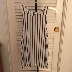 Old Navy sleeveless blouse